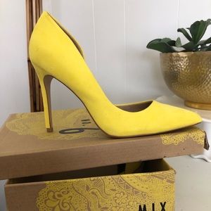 Mix No. 6 Yellow Suede Pumps